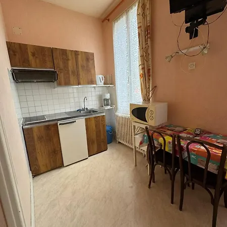 Apartament Confort A - 18 M² Avec Jardin