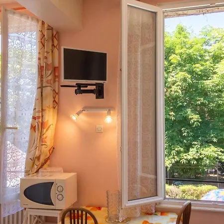 شقة Confort A - 18 M² Avec Jardin *