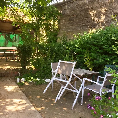 Apartament Confort A - 18 M² Avec Jardin